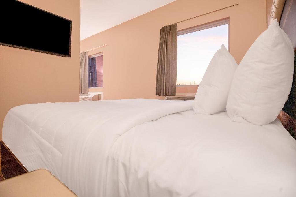 Royal Inn & Suites Adairsville ภายนอก รูปภาพ