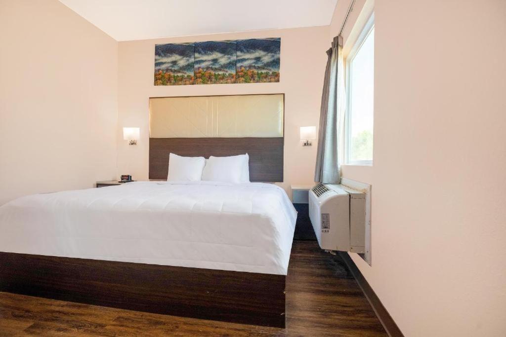 Royal Inn & Suites Adairsville ภายนอก รูปภาพ